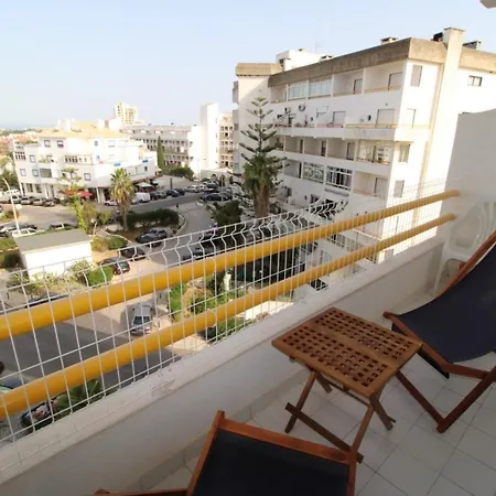 Spacious T1 Camila With Pool On Julio Dinis , Montechoro 公寓